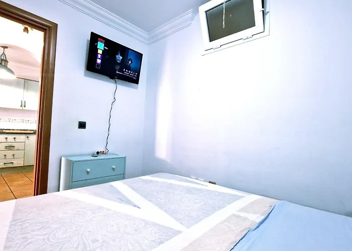 Vintage Meson Ocean View * אדחה