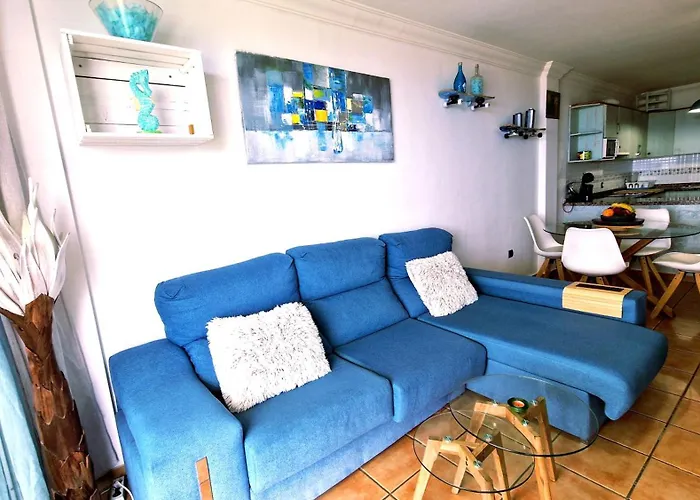 Vintage Meson Ocean View * אדחה